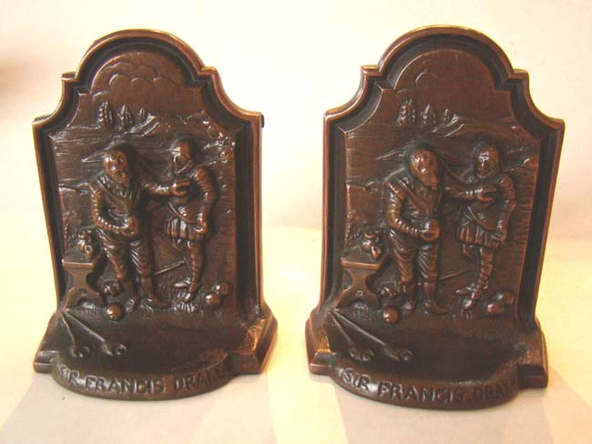 A rare pair of Sir Francis Drake and the Spanish Armada bronze bookends by Jennings Brothers circa 1910 — image 2